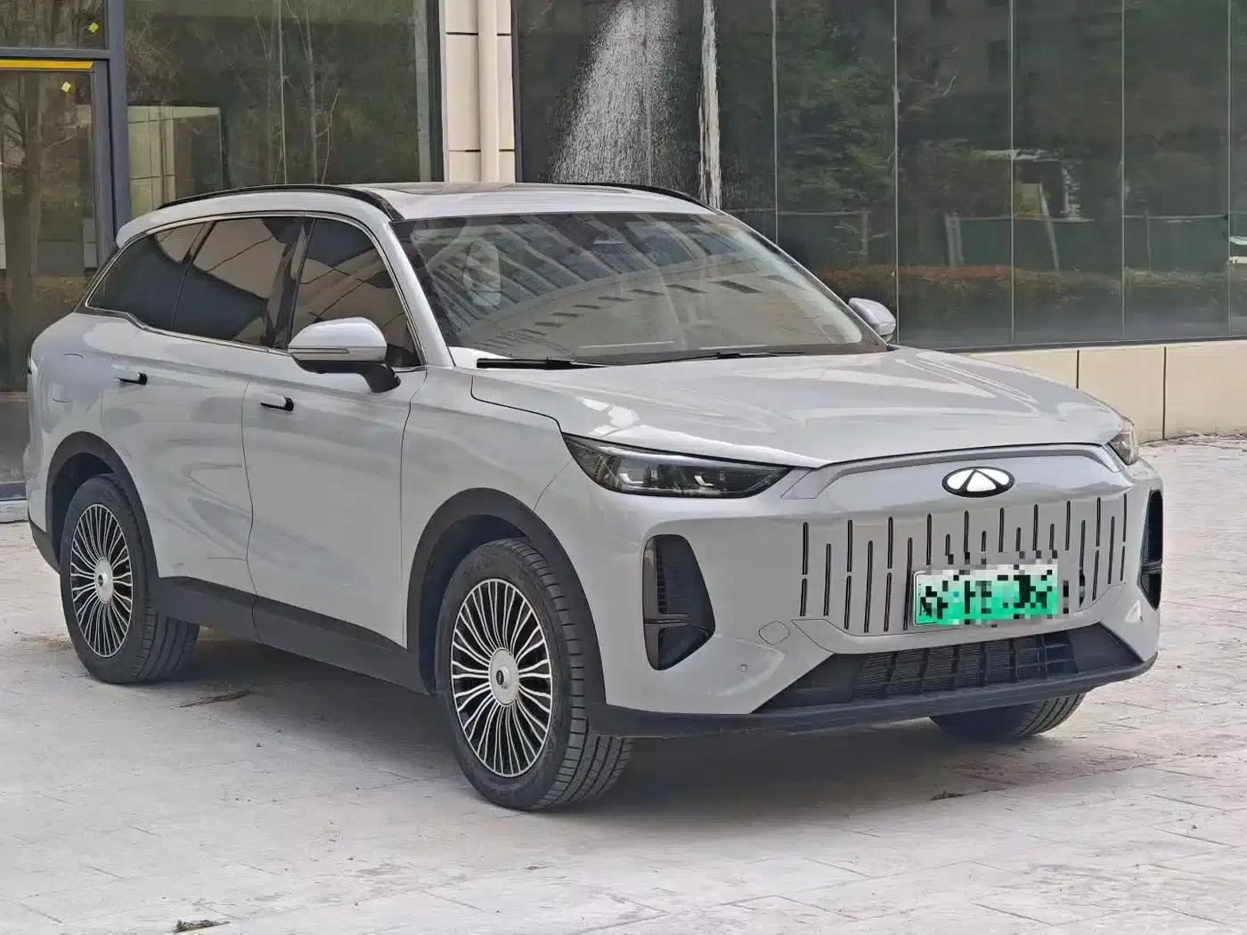 Fengyun T9 2024 Model 120 Long Range Luxury 5-Seater Ternary Lithium — миниатюра 1
