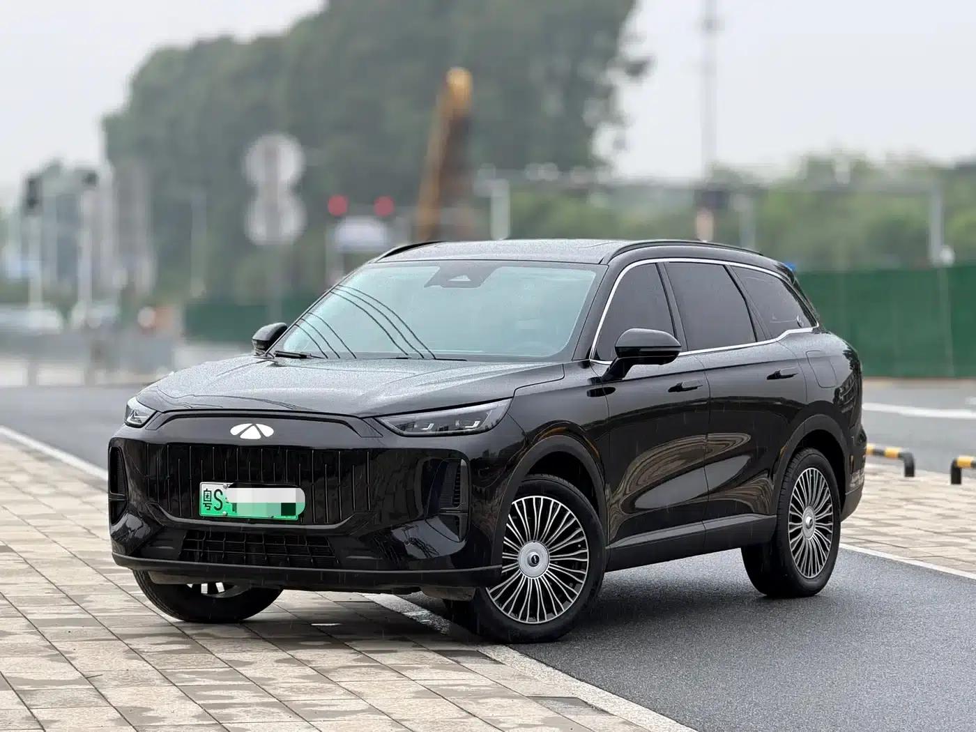 Fengyun T9 2024 Model 120 Long Range Flagship Edition 7-Seater Lithium Iron Phosphate — миниатюра 1