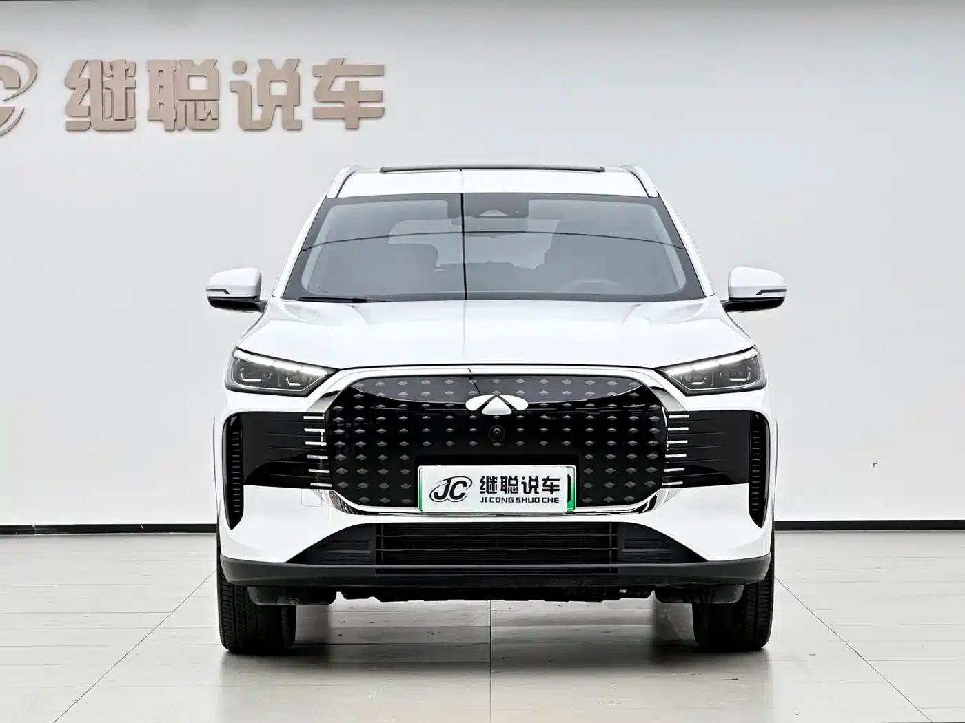 Fengyun T8 2025 1.5T 130km Comfort Edition 5-seater — миниатюра 2