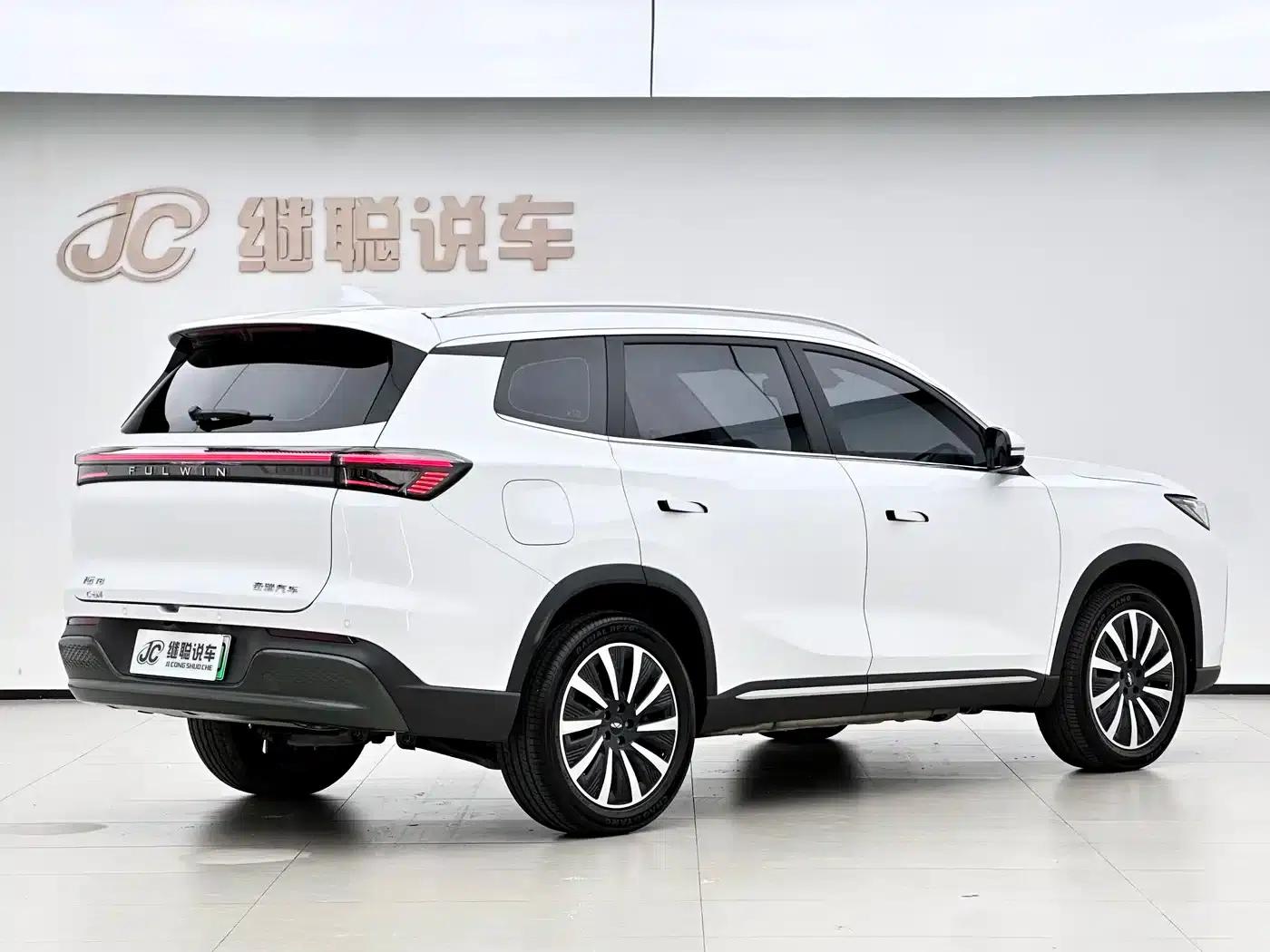 Fengyun T8 2025 1.5T 130km Comfort Edition 5-seater — миниатюра 4