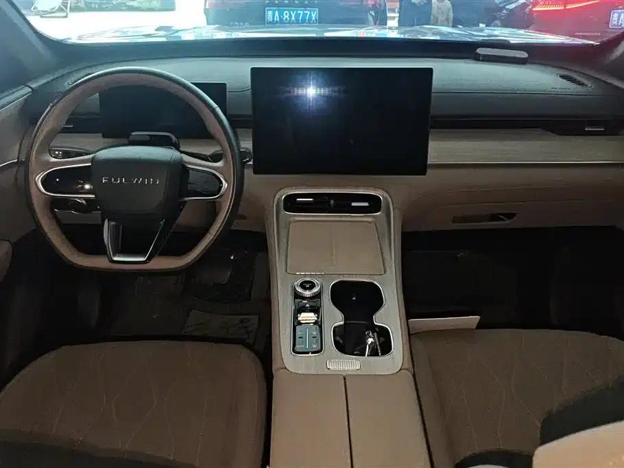 Fengyun T8 2025 1.5T 130km Premium Edition 5-seater — миниатюра 12
