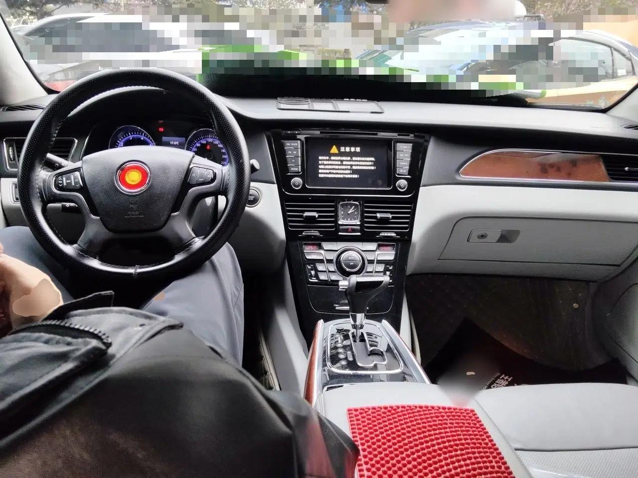 Hongqi H7 2013 2.0T Luxury Model — миниатюра 10
