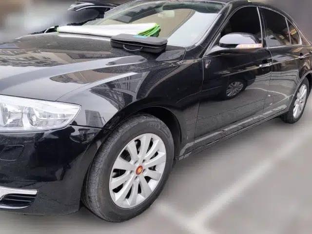 Hongqi H7 2013 2.0T Luxury Model