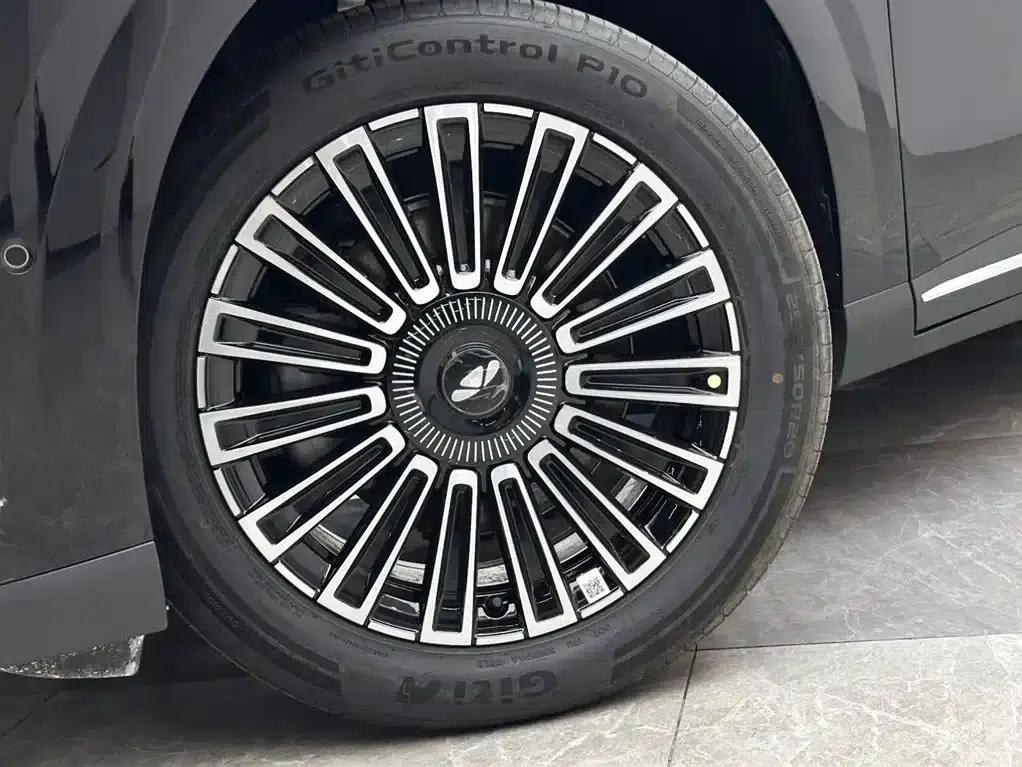 Fengyun T11 2026 Model 220 Rear-Wheel Drive Dual IMAX Cinema Edition — миниатюра 19