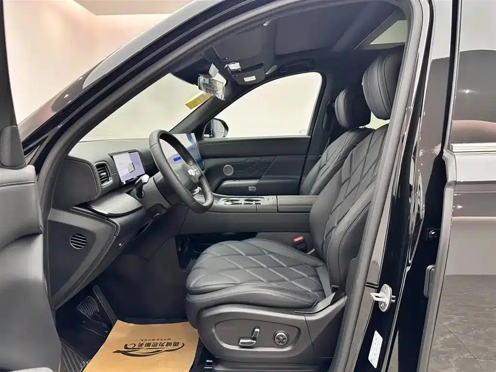 Fengyun T11 2026 Model 220 Rear-Wheel Drive Dual IMAX Cinema Edition — миниатюра 8