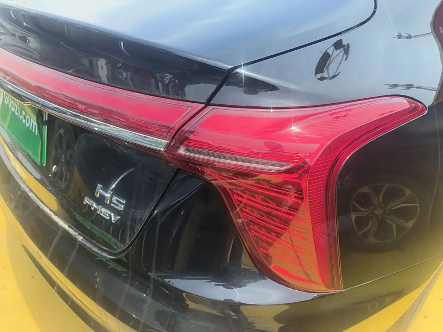 Hongqi H5 PHEV 2025 130 Super Hybrid Version — миниатюра 7
