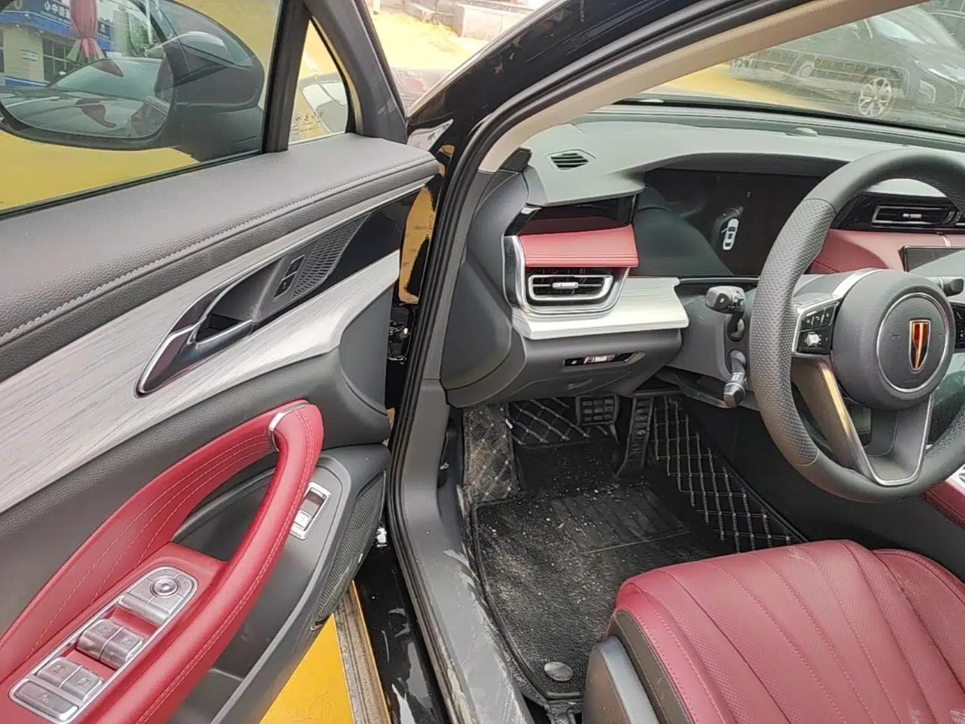 Hongqi H5 PHEV 2025 130 Super Hybrid Version — миниатюра 19