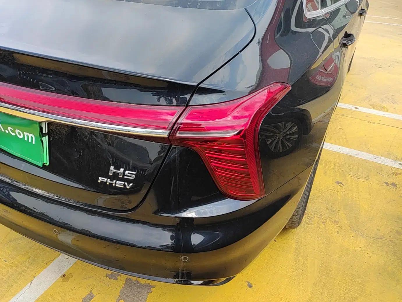 Hongqi H5 PHEV 2025 130 Super Hybrid Version — миниатюра 7