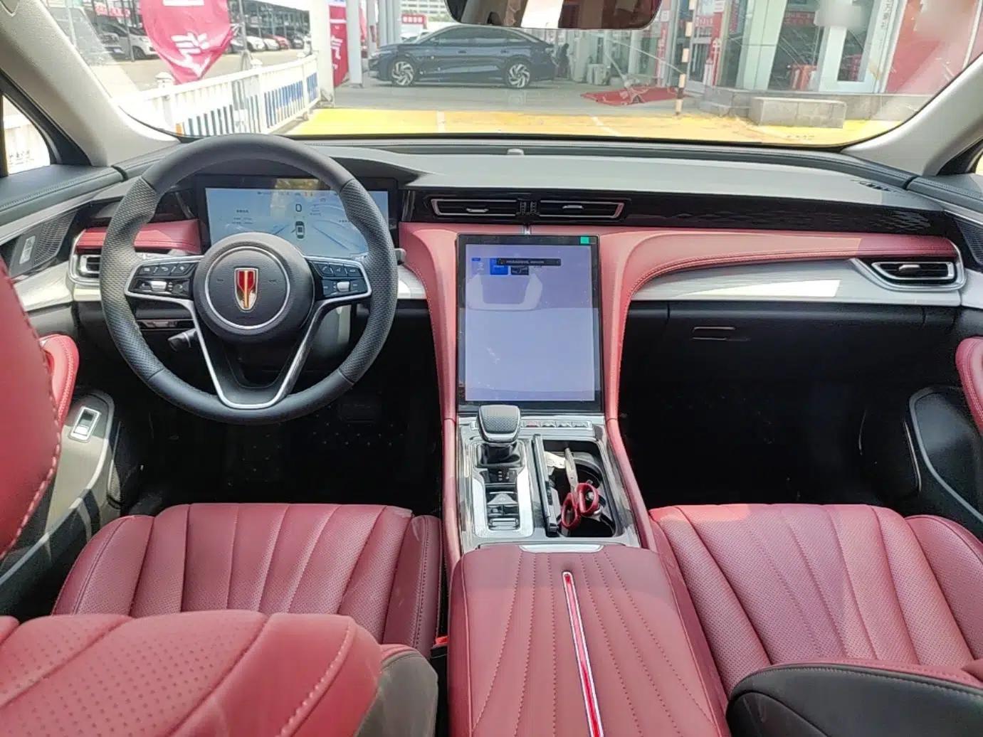 Hongqi H5 PHEV 2025 130 Super Hybrid Version — миниатюра 13