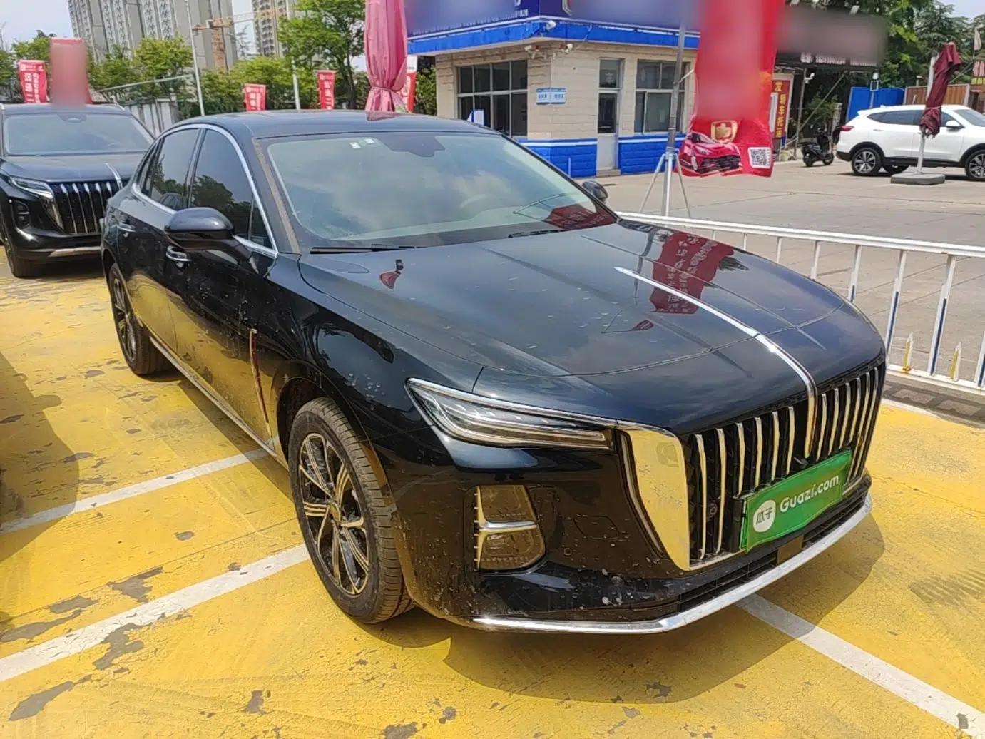 Hongqi H5 PHEV 2025 130 Super Hybrid Version — миниатюра 3