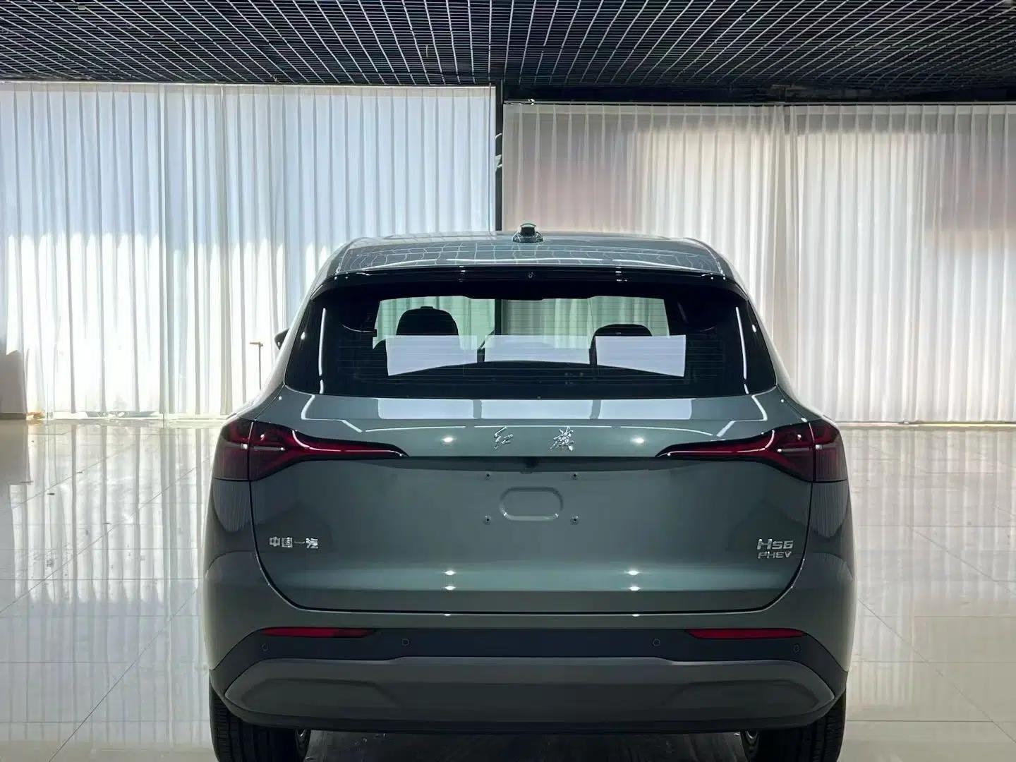 Hongqi HS6 PHEV 2026 240 Smart Hybrid Version — миниатюра 8