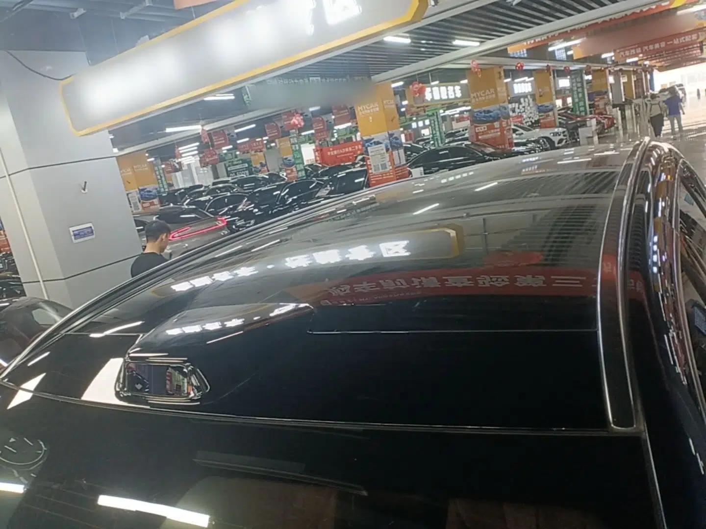 Hima AITO M8 2025 Extended-Range Max+ Version 53.4 kWh 5-Seater Edition — миниатюра 11