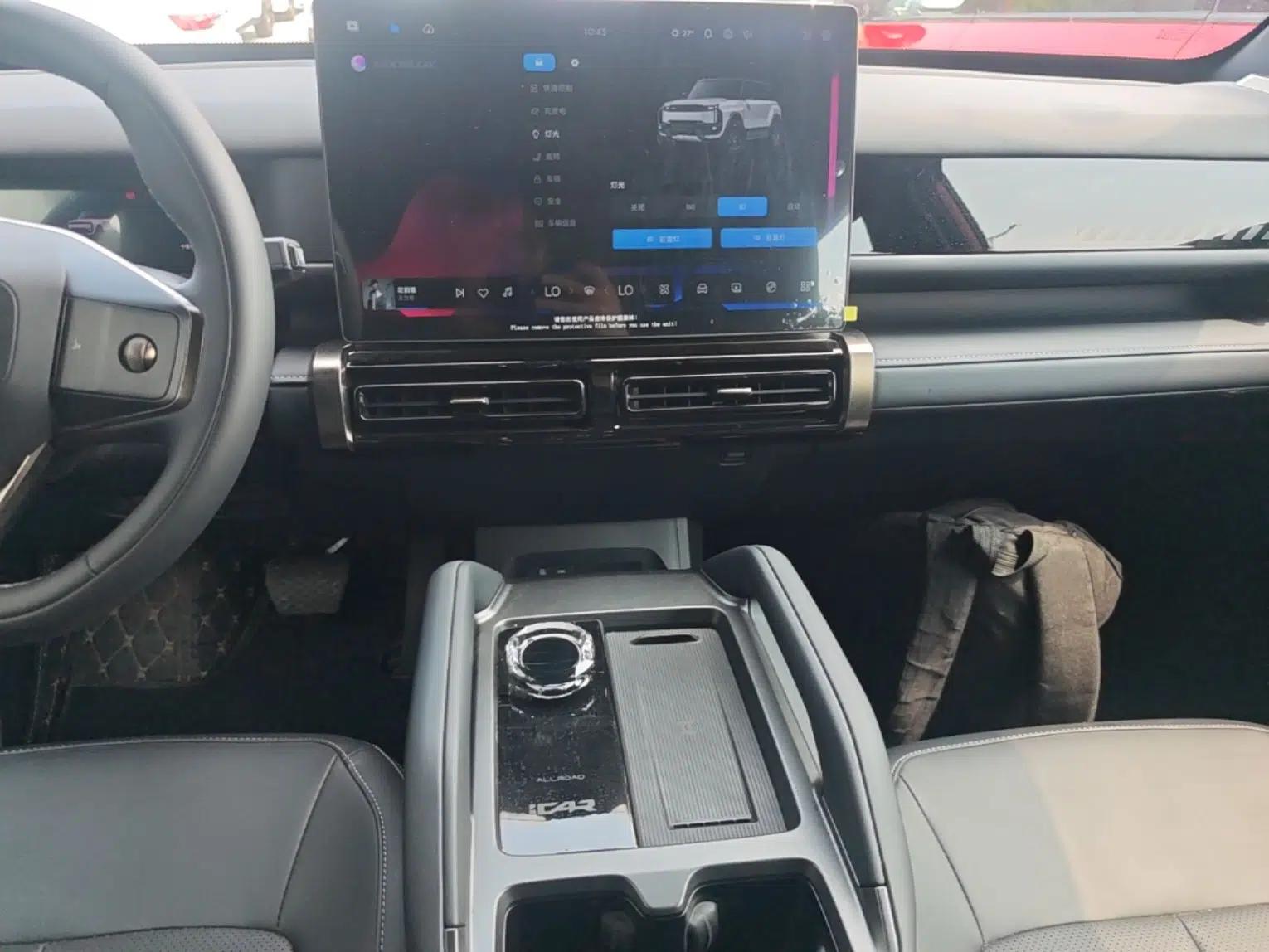 iCAR 03T 2024 501km Four-wheel Drive Long-Range Version — миниатюра 16