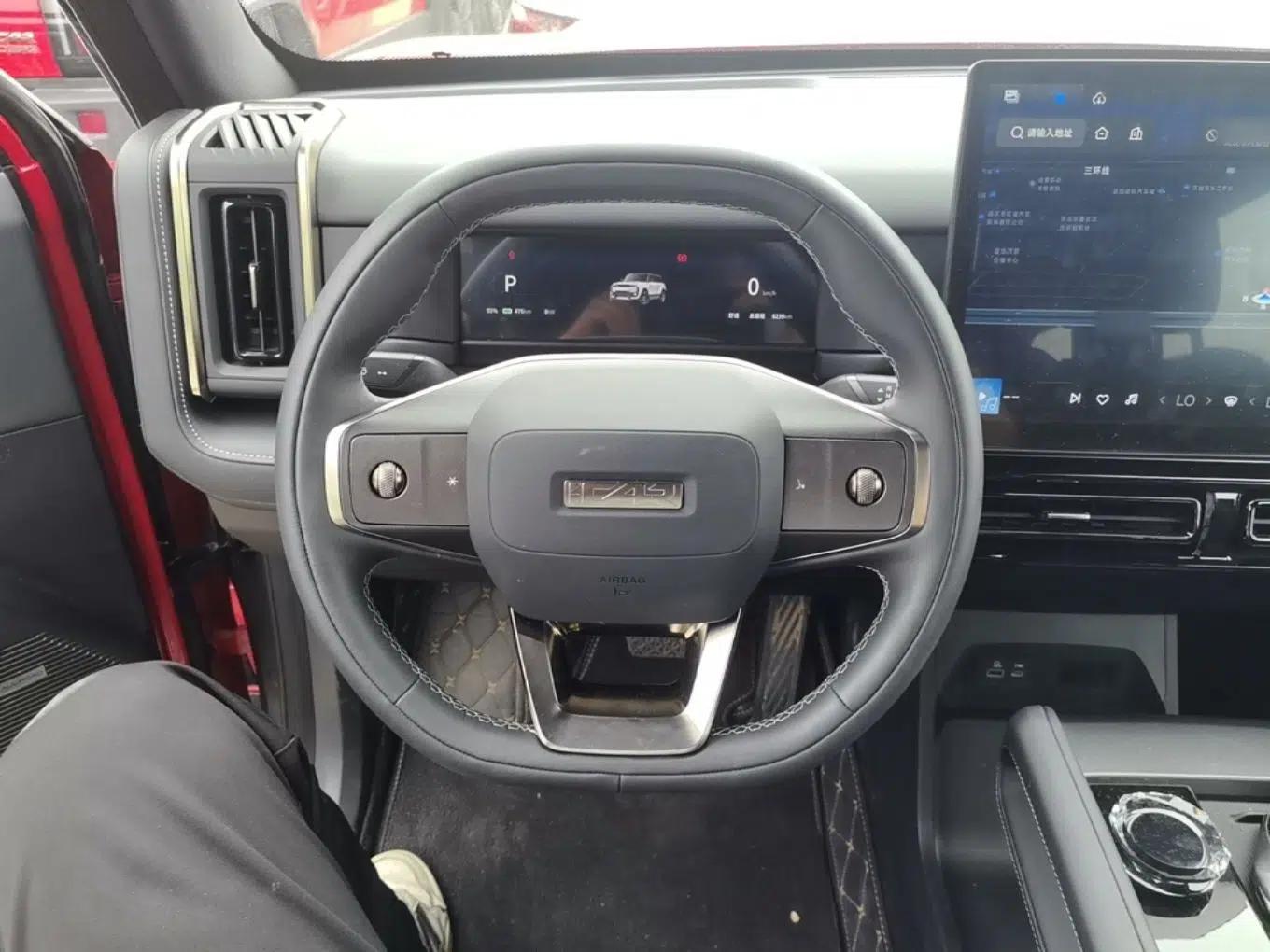iCAR 03T 2024 501km Four-wheel Drive Long-Range Version — миниатюра 14
