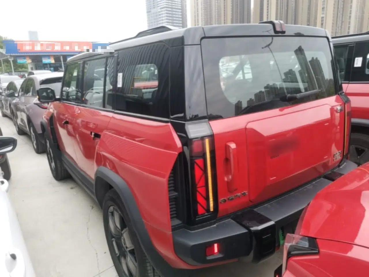 iCAR 03T 2024 501km Four-wheel Drive Long-Range Version — миниатюра 4