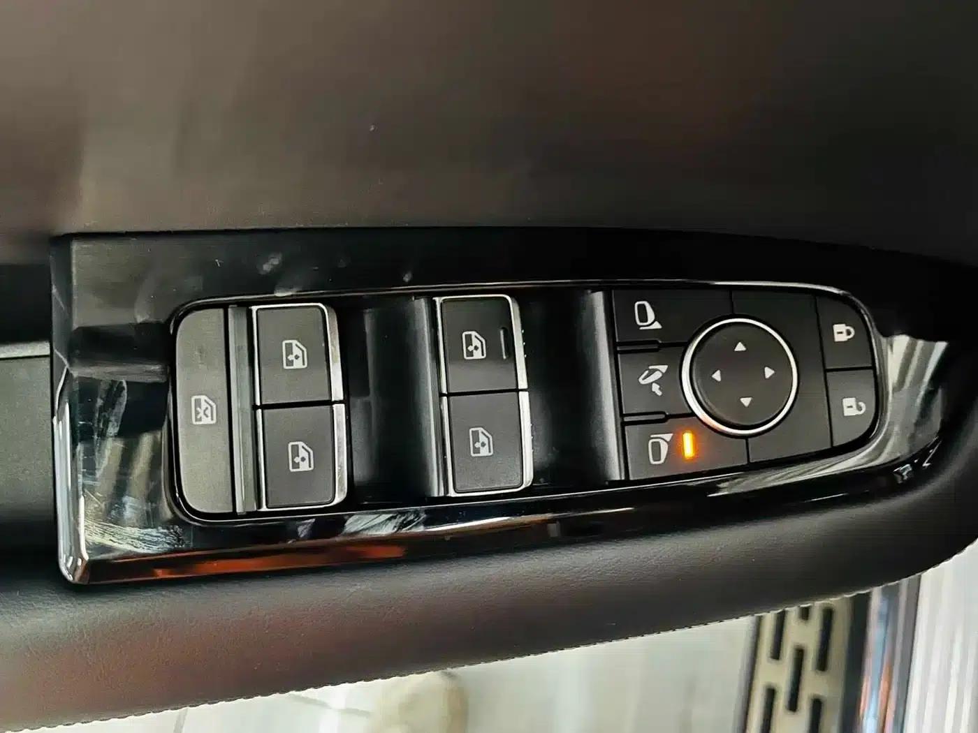 2024 Volkswagen Land Cruiser 380VC-TURBO 4WD Supreme Edition (6-seater) — миниатюра 11