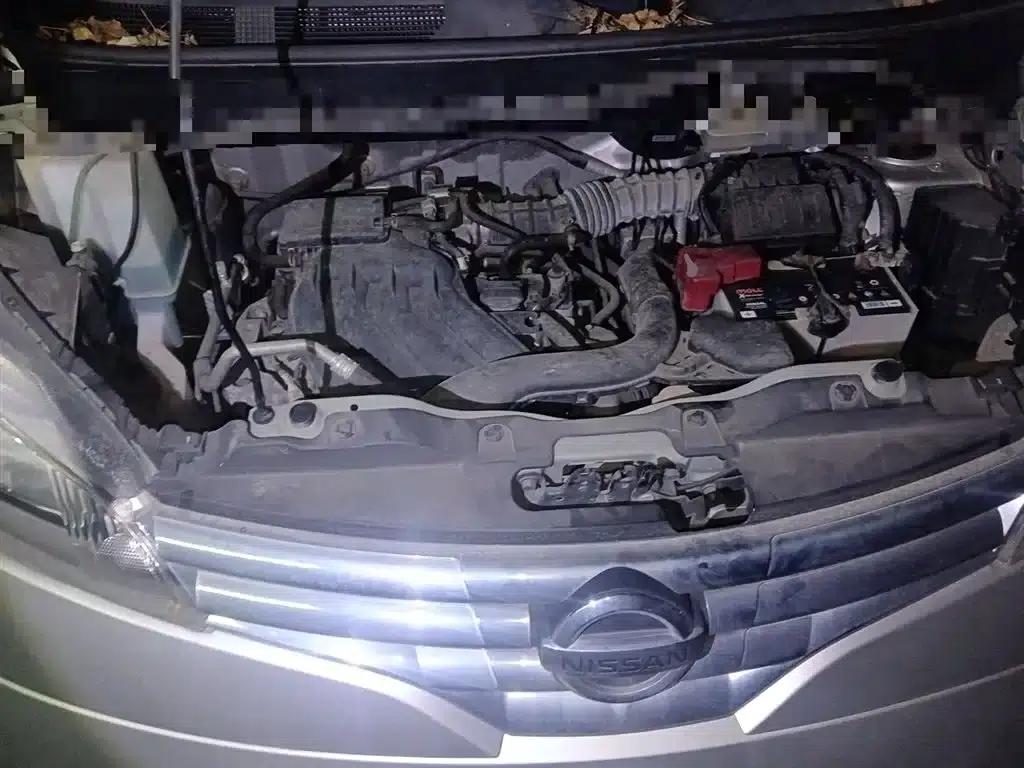 Nissan NV200 2018 1.6L CVT Luxury — миниатюра 11