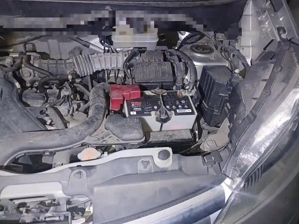 Nissan NV200 2018 1.6L CVT Luxury — миниатюра 22