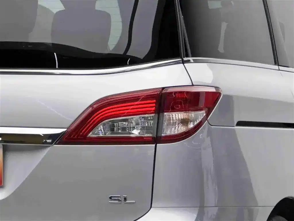 Quest 2013 3.5L SL — миниатюра 19