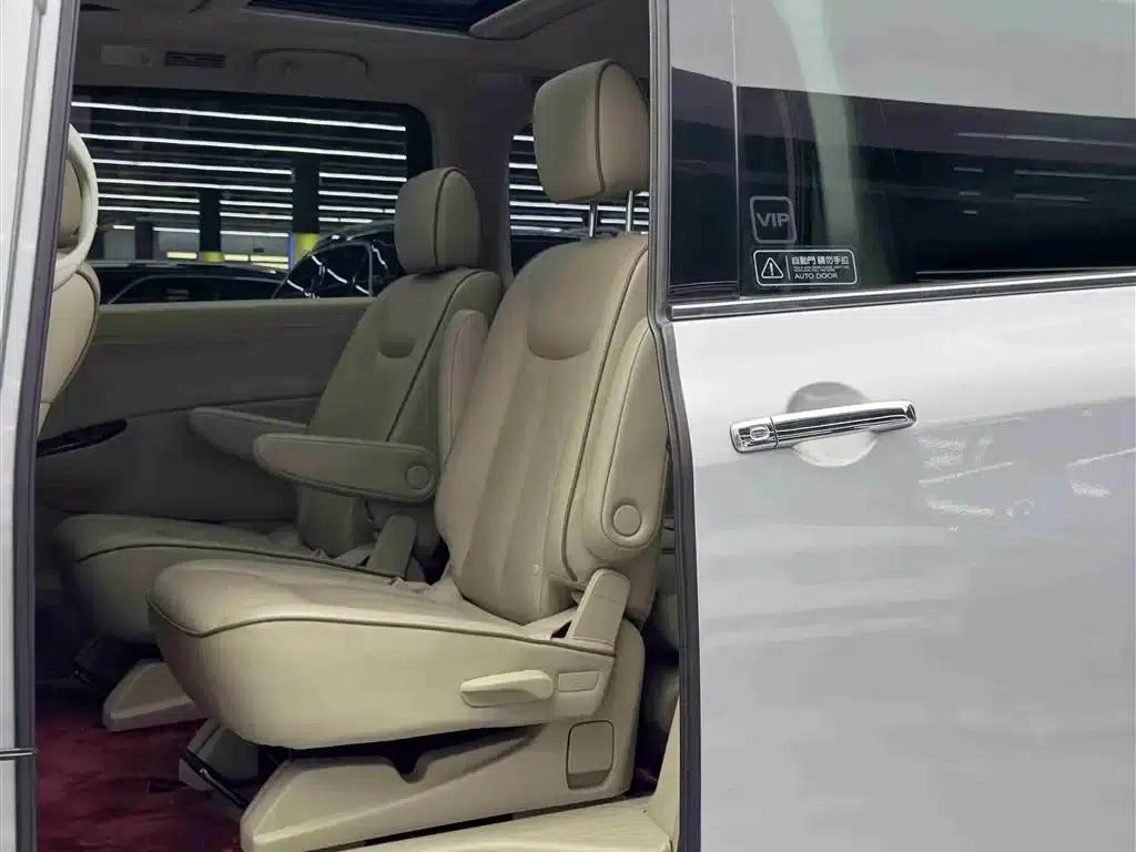 Quest 2013 3.5L SL — миниатюра 7