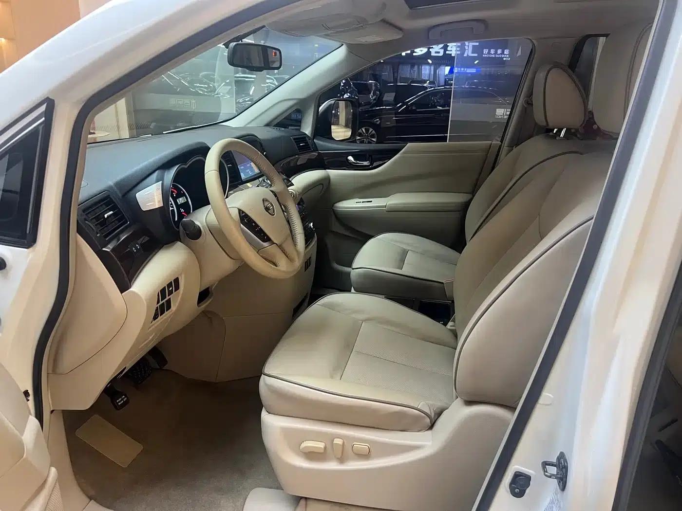 Quest 2015 3.5L SL — миниатюра 21