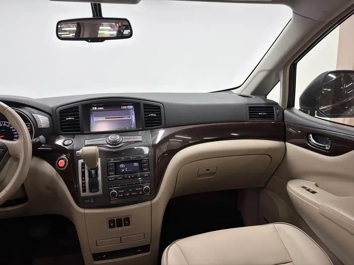 Quest 2015 3.5L SL — миниатюра 18