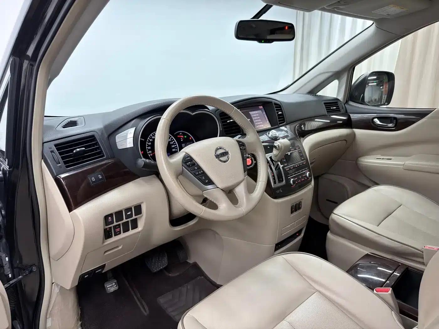 Quest 2015 3.5L SL — миниатюра 20