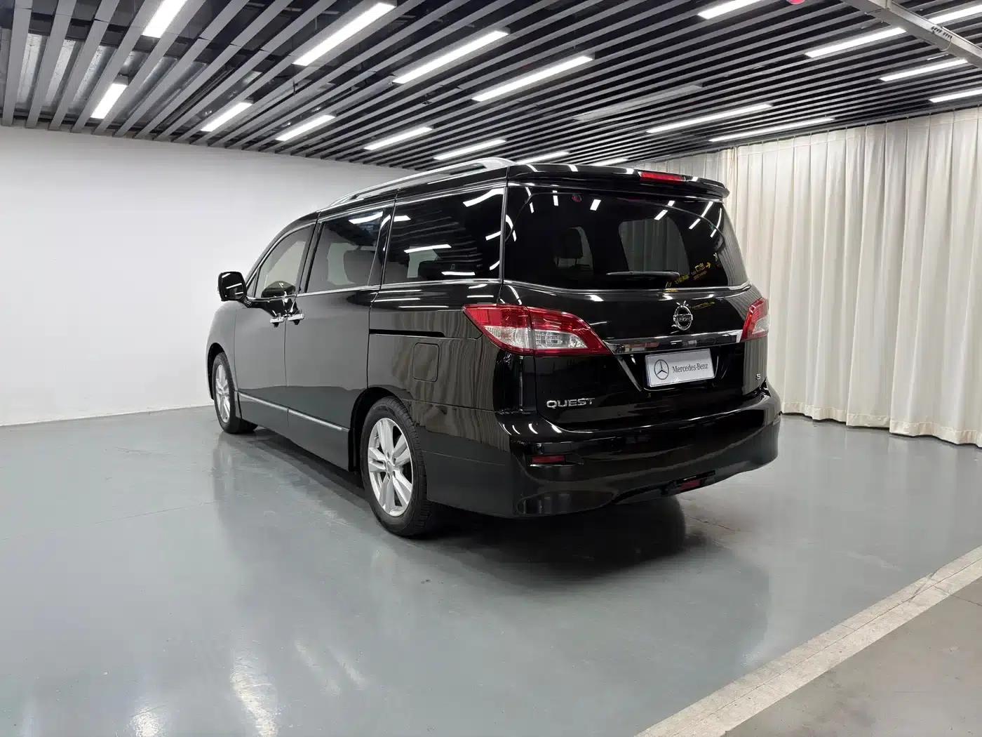 Quest 2015 3.5L SL — миниатюра 22