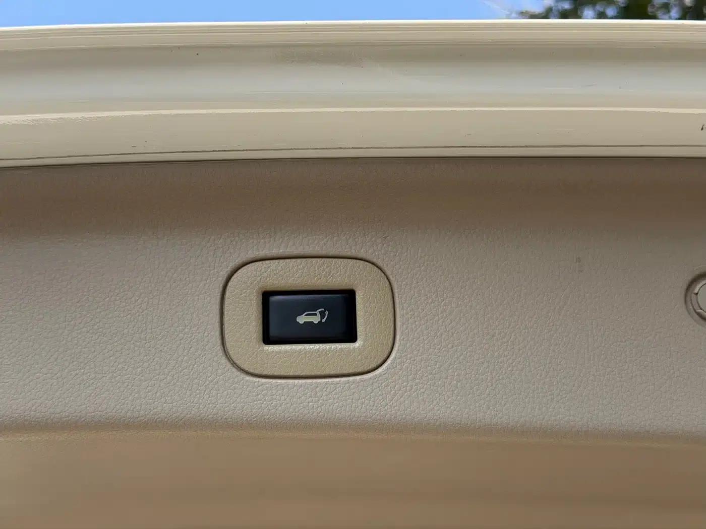 Quest 2015 3.5L SL — миниатюра 16