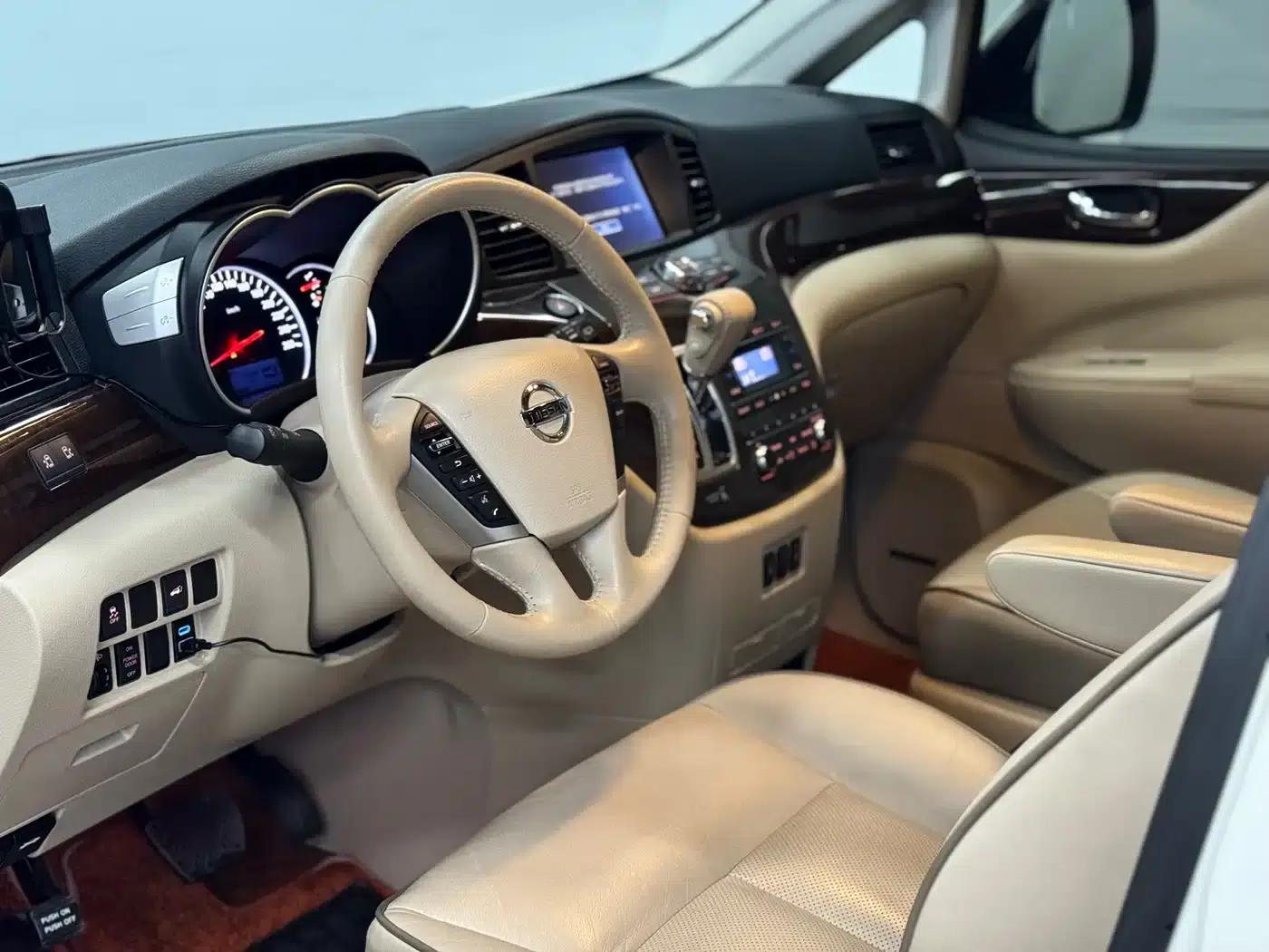 Quest 2015 3.5L SL — миниатюра 8