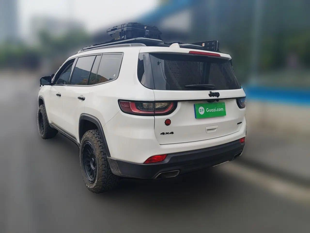 Jeep Grand Commander 2018 2.0T Four-Wheel Drive Prestige Edition China V — миниатюра 4
