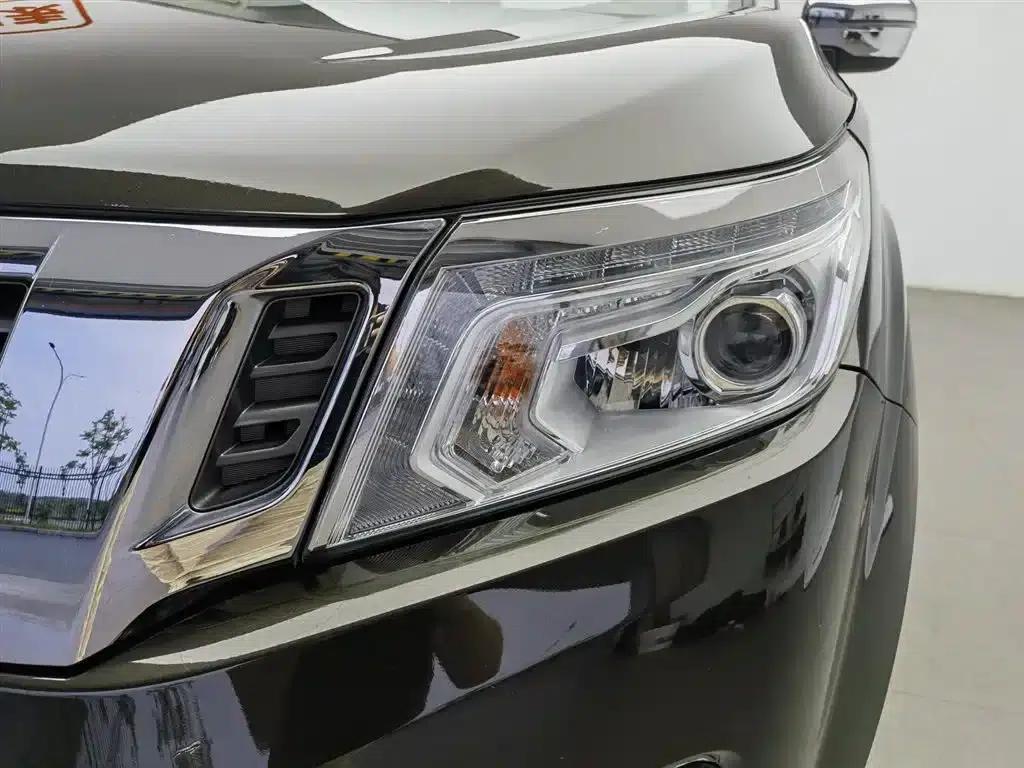 2017 Navara 2.5L Manual 2WD Flagship Edition QR25 — миниатюра 7