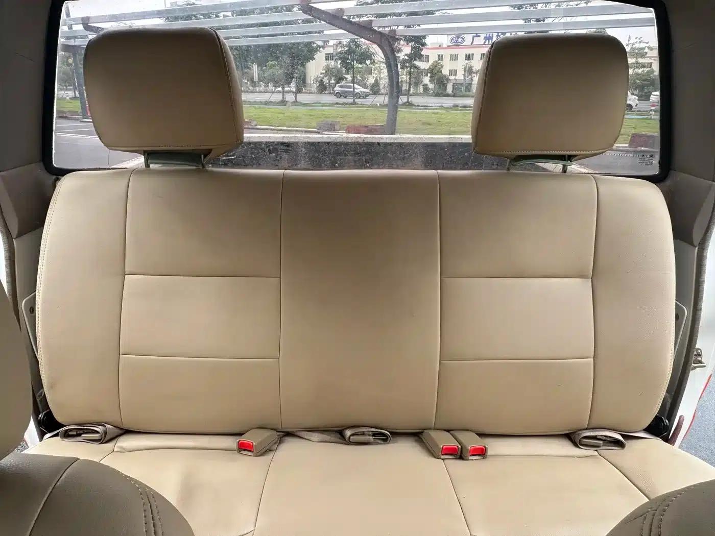 Nissan D22 2013 2.4L Gasoline 2WD Premium Model — миниатюра 24