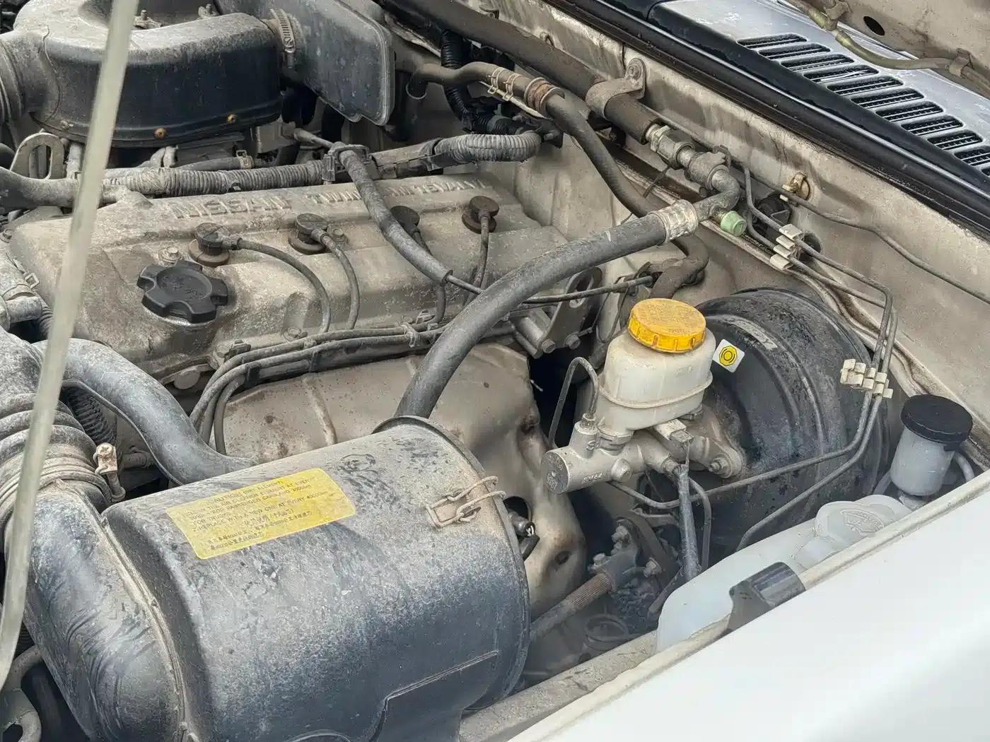 Nissan D22 2013 2.4L Gasoline 2WD Premium Model — миниатюра 9