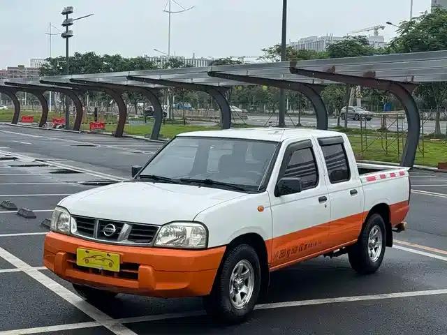 Nissan D22 2013 2.4L Gasoline 2WD Premium Model