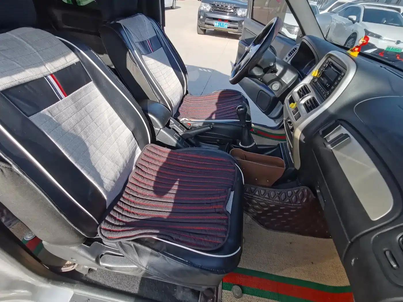 Nissan Paladin 2013 2.4L 2WD Standard Edition (China V Emission Standard) — миниатюра 11