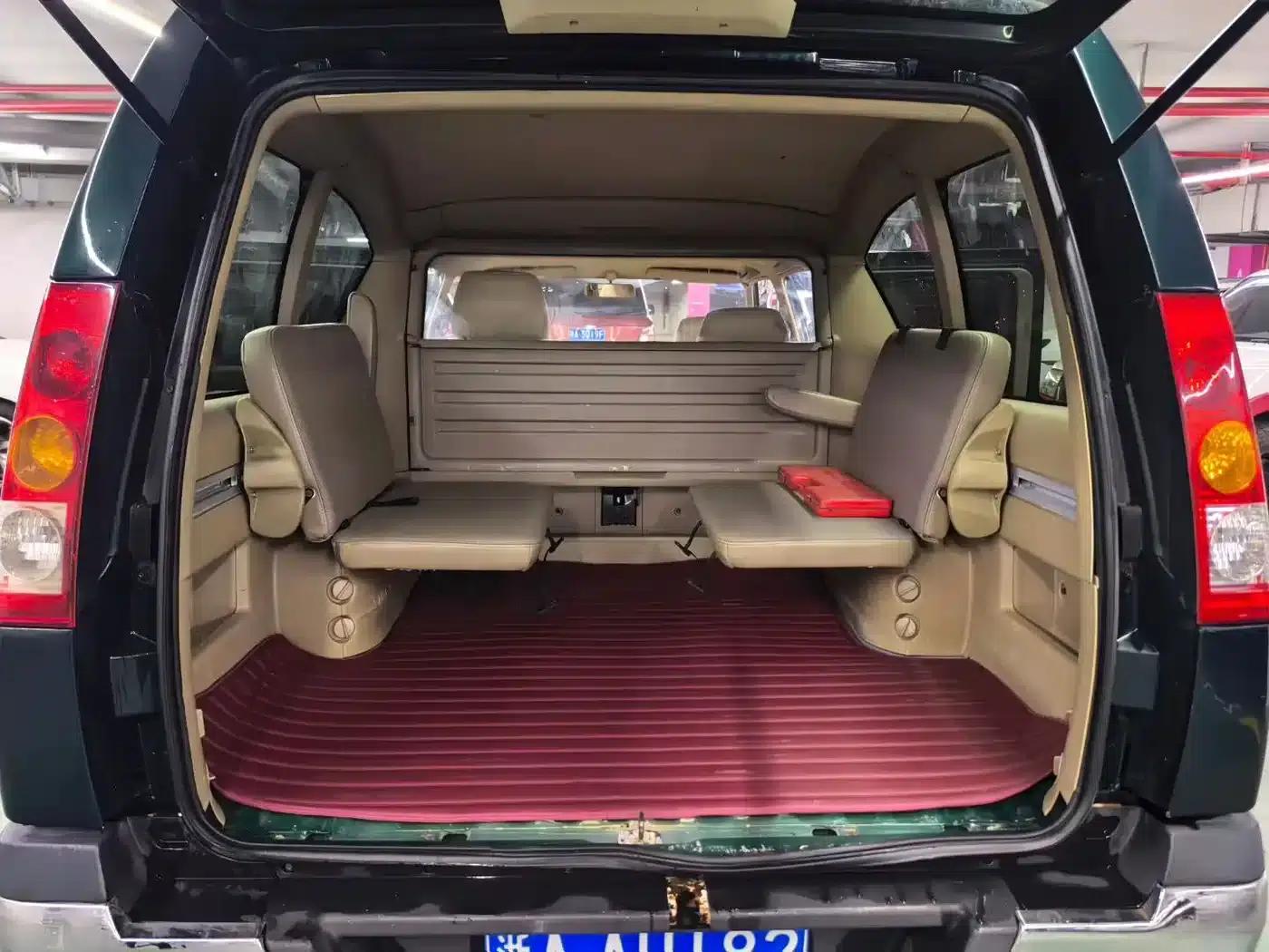 Nissan Paladin 2008 2.4L 2WD Standard Edition — миниатюра 9