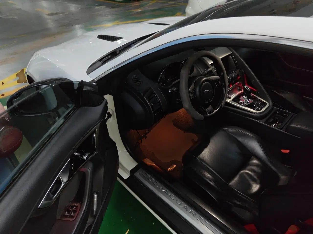 Jaguar F-TYPE 2015 3.0 SC Hardtop Version — миниатюра 17