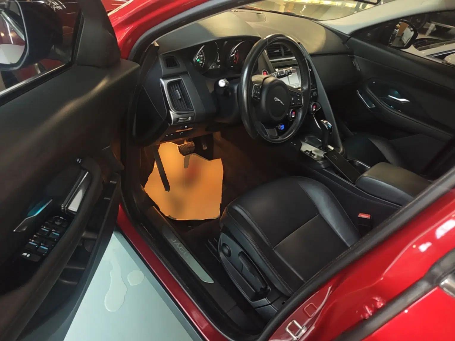 Jaguar E-PACE 2018 P200 China V Standard — миниатюра 19