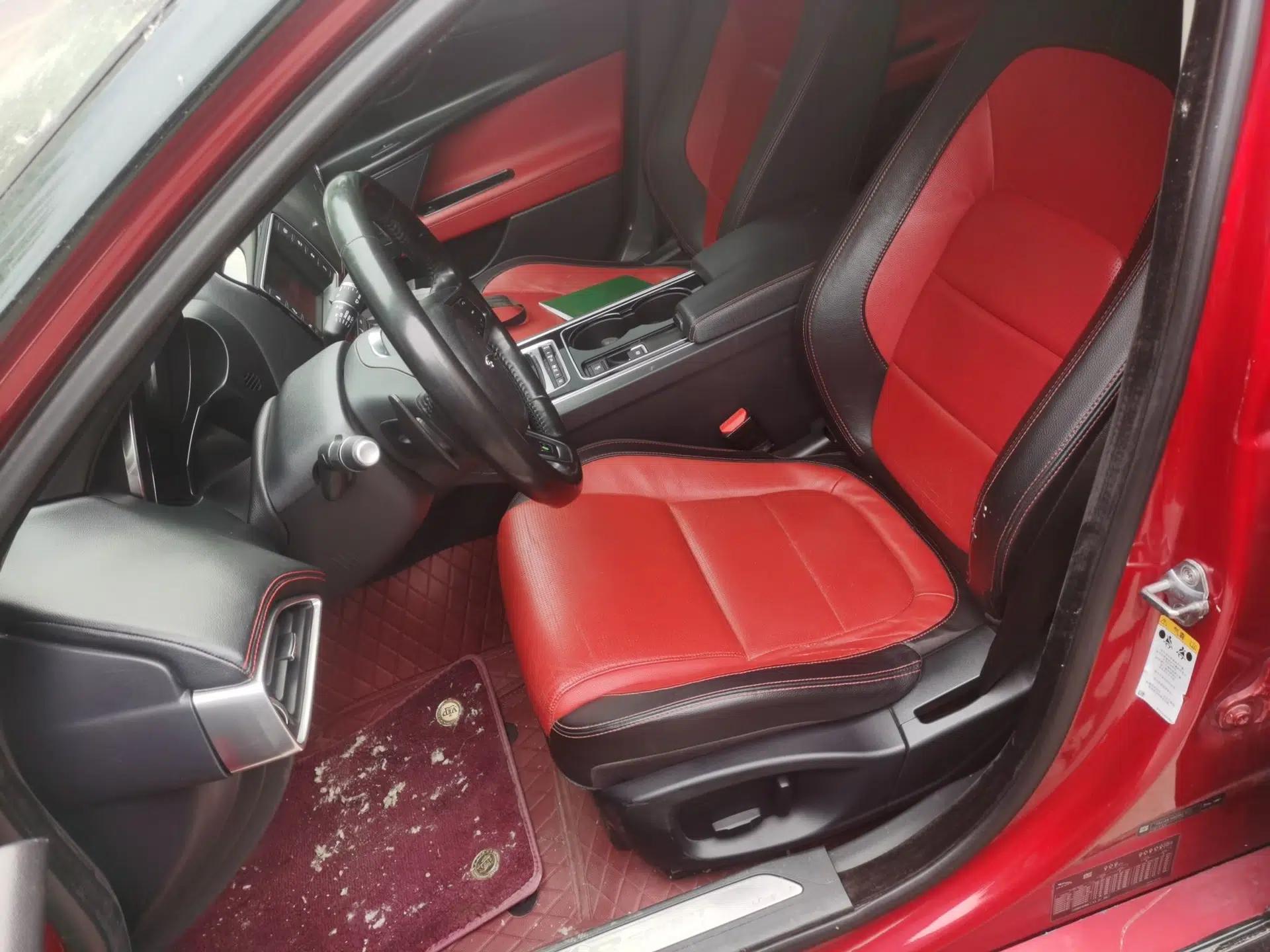 Jaguar XE 2015 2.0T 200 PS R-Sport — миниатюра 16