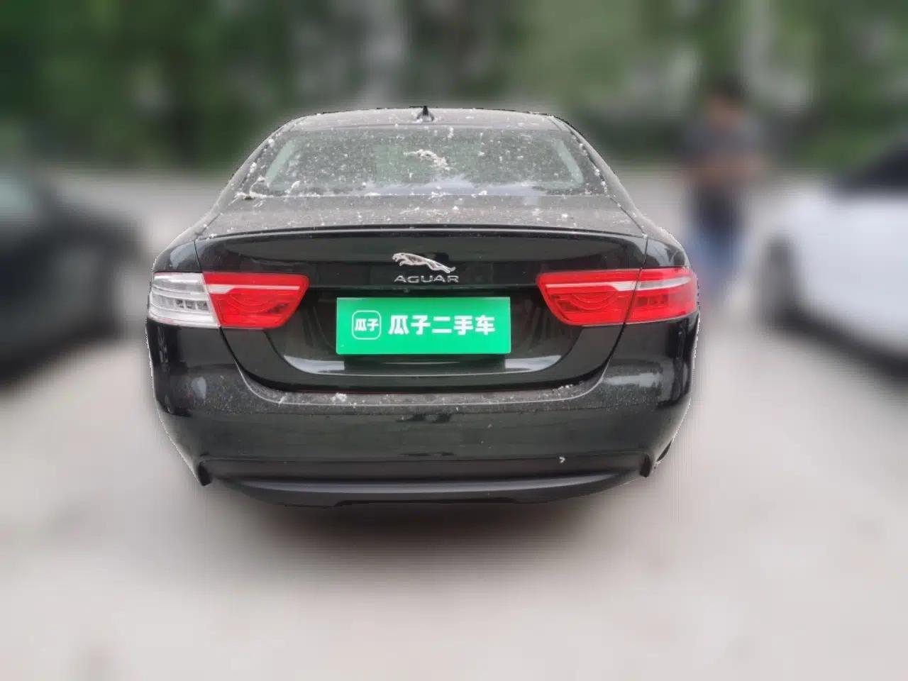 Jaguar XE 2015 2.0T 200 PS R-Sport — миниатюра 5