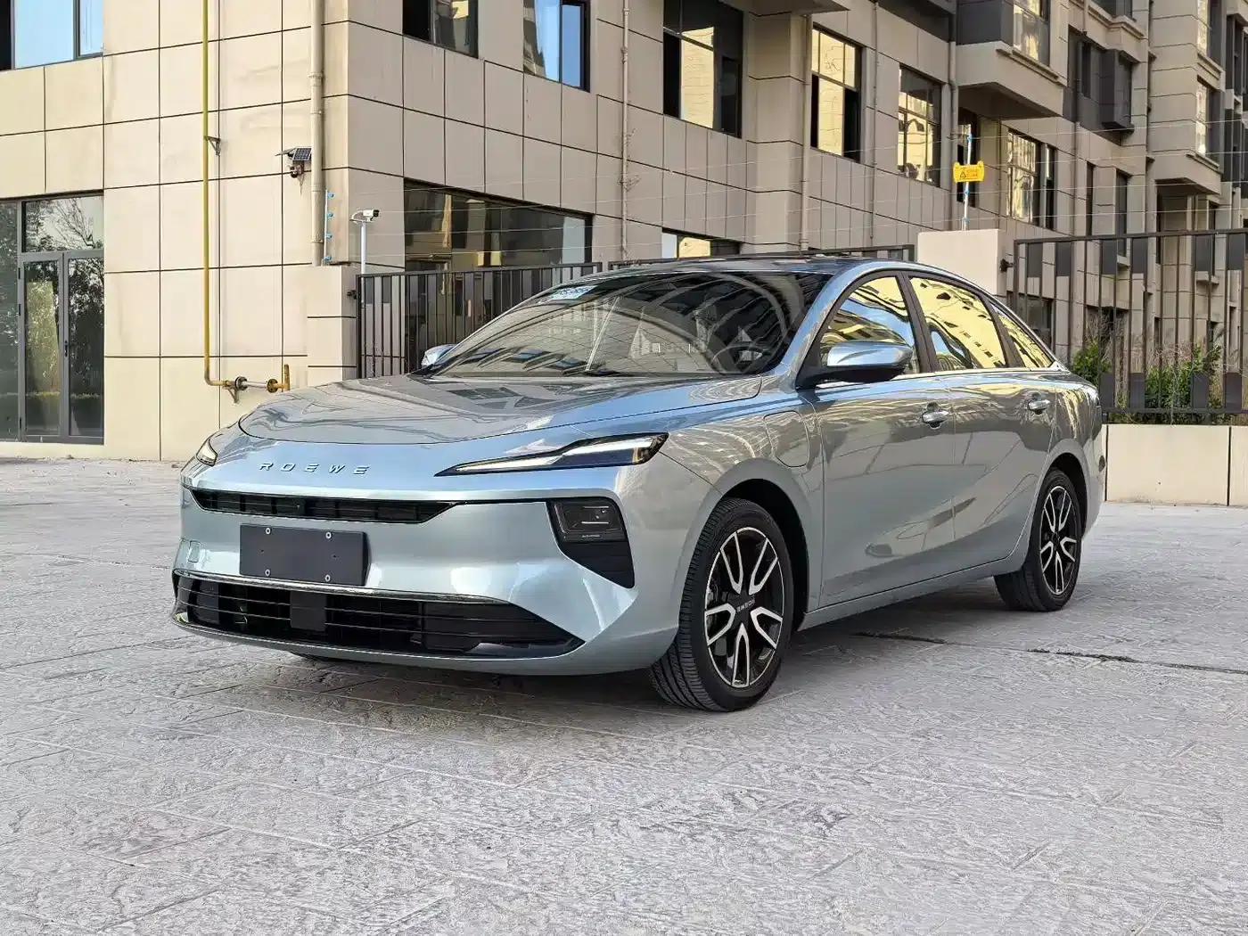 Roewe D6 2025 520km Smart Edition — миниатюра 1