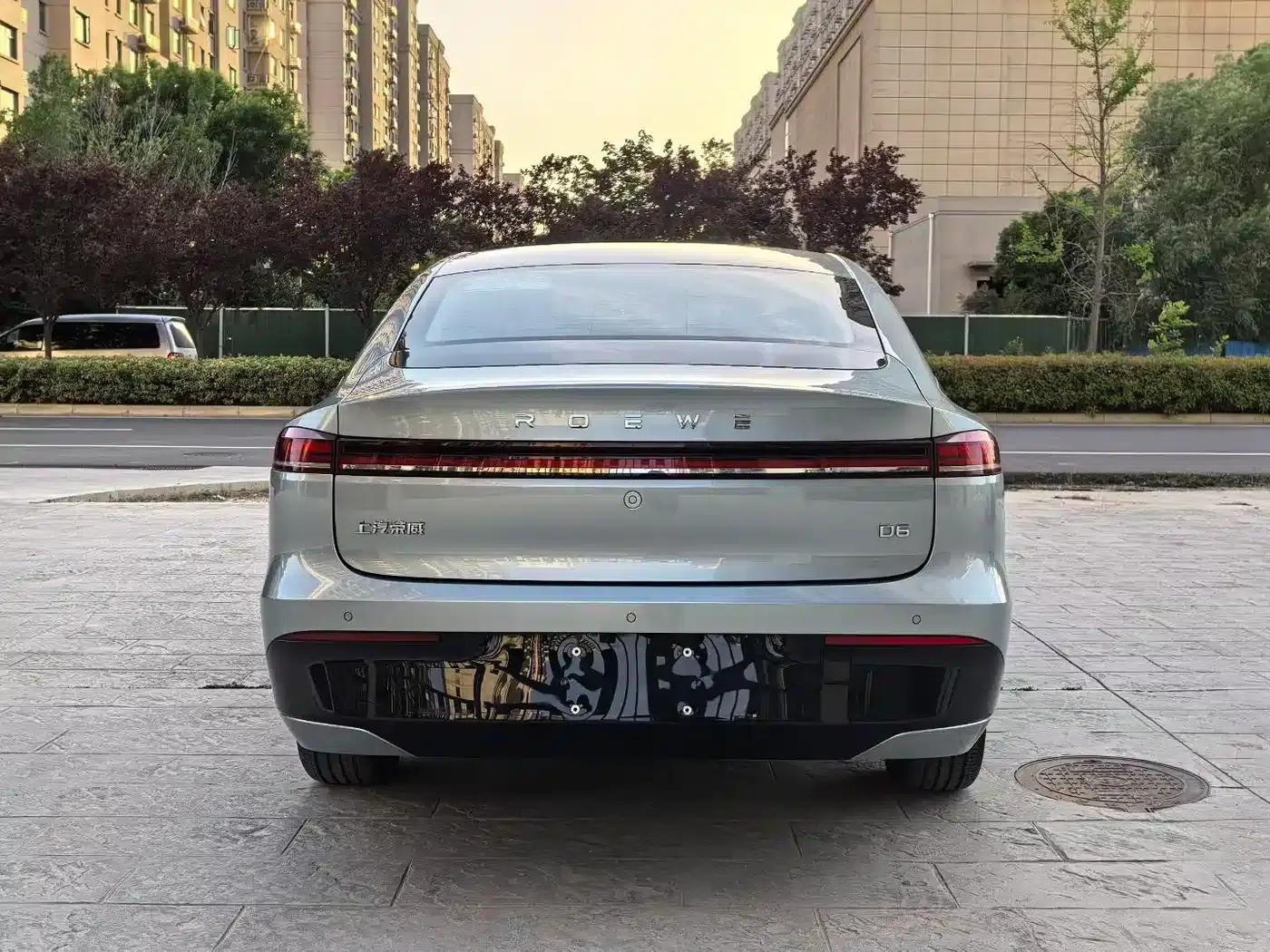 Roewe D6 2025 520km Smart Edition — миниатюра 8