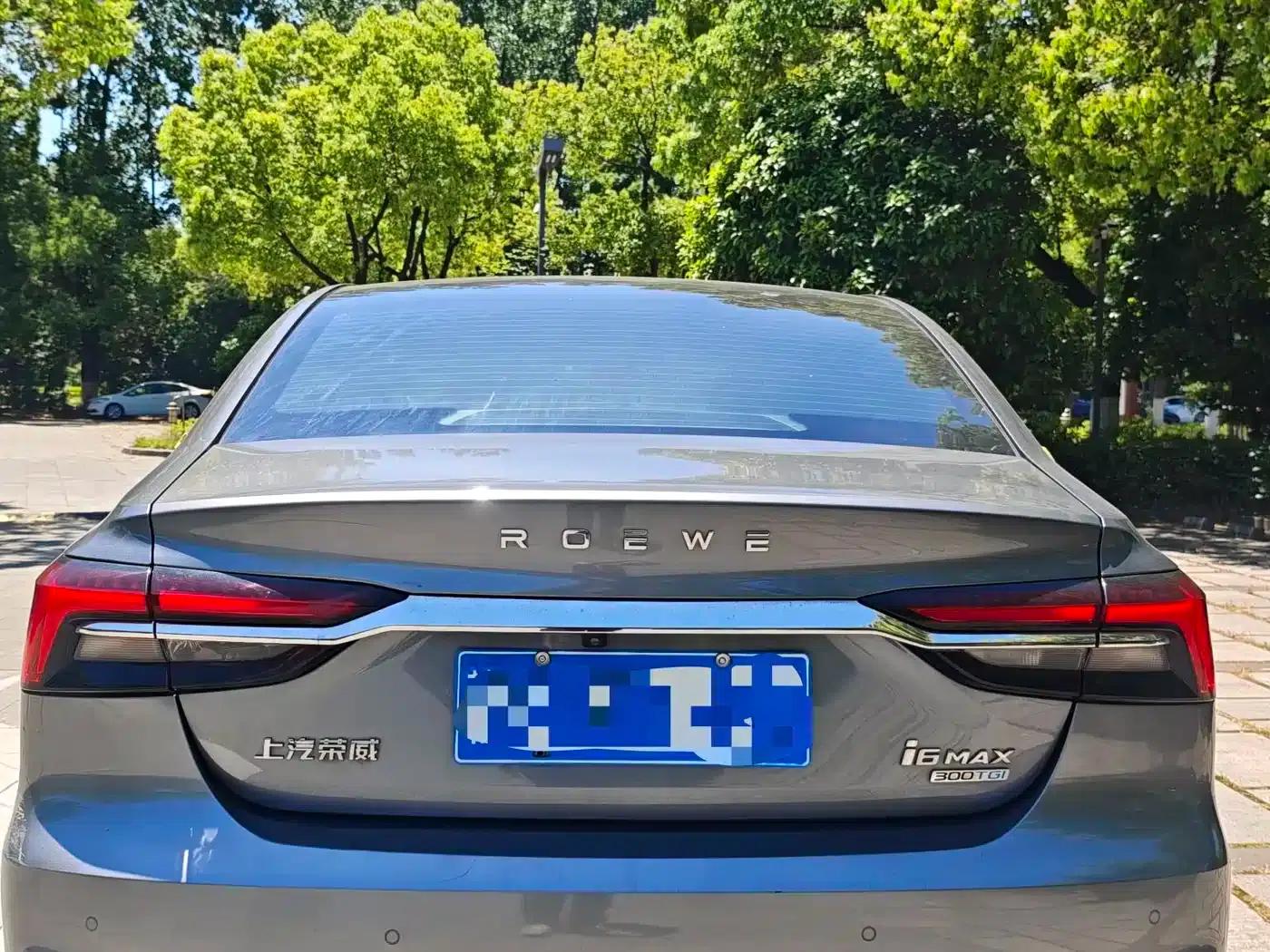 Roewe i6 MAX 2020 300TGI Automatic Cool Panoramic Sunroof Edition — миниатюра 5