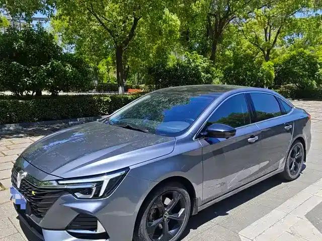 Roewe i6 MAX 2020 300TGI Automatic Cool Panoramic Sunroof Edition