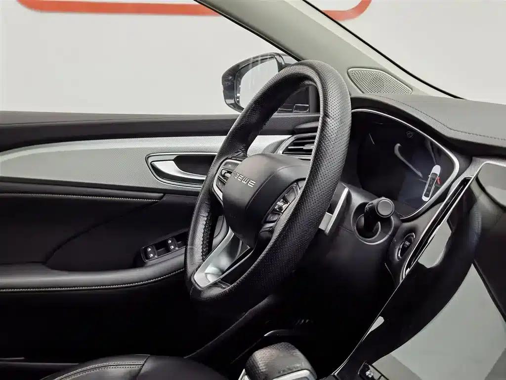 Roewe i6 MAX 2020 300TGI Automatic Cool and Intelligent Driving Edition — миниатюра 22