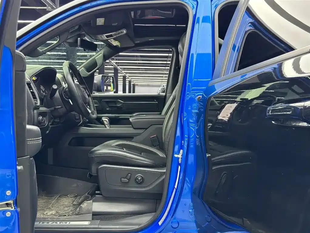 RAM Trucks Tyrannosaurus Rex 2022 6.2T US Spec — миниатюра 6