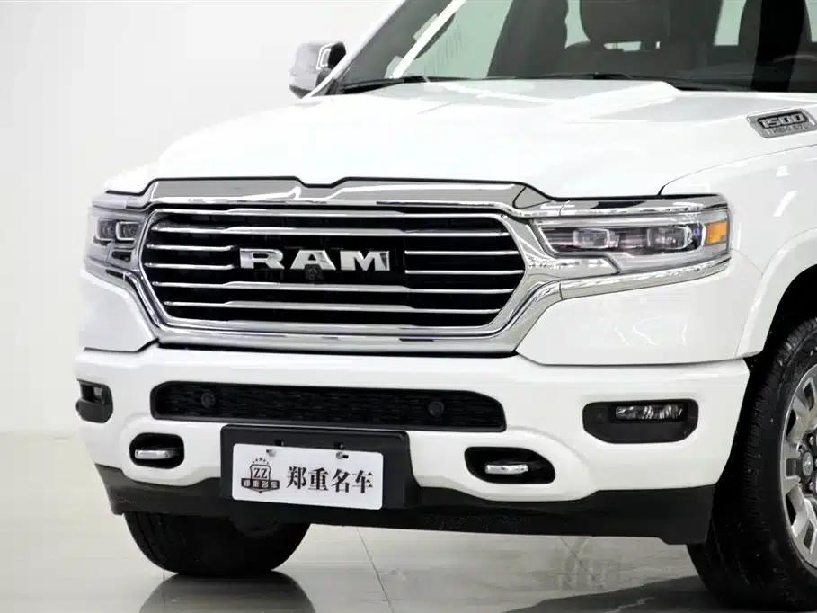 RAM Trucks 2024 5.7L Canadian Spec — миниатюра 37