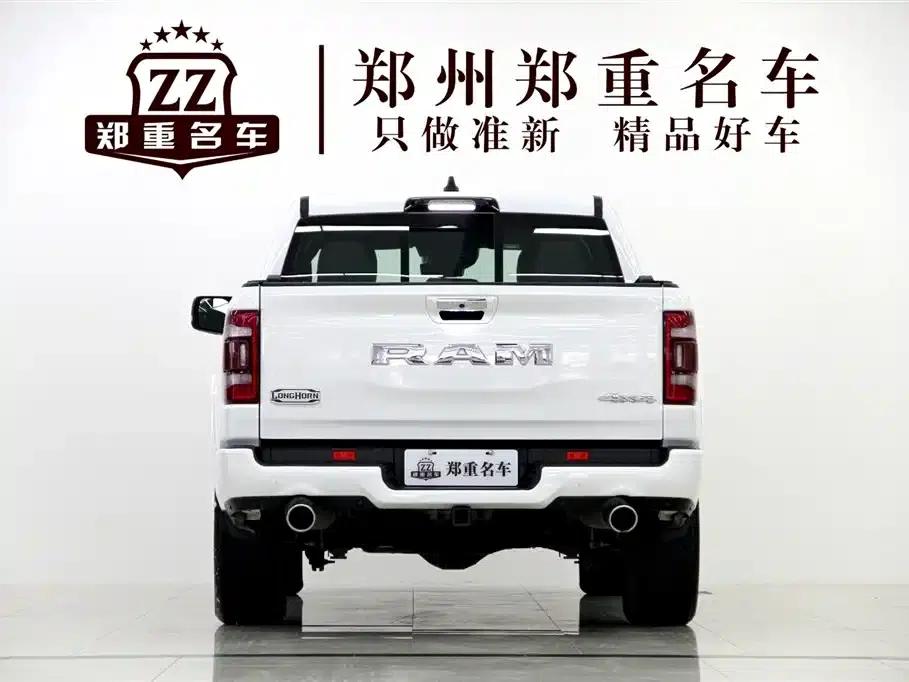 RAM Trucks 2024 5.7L Canadian Spec — миниатюра 6