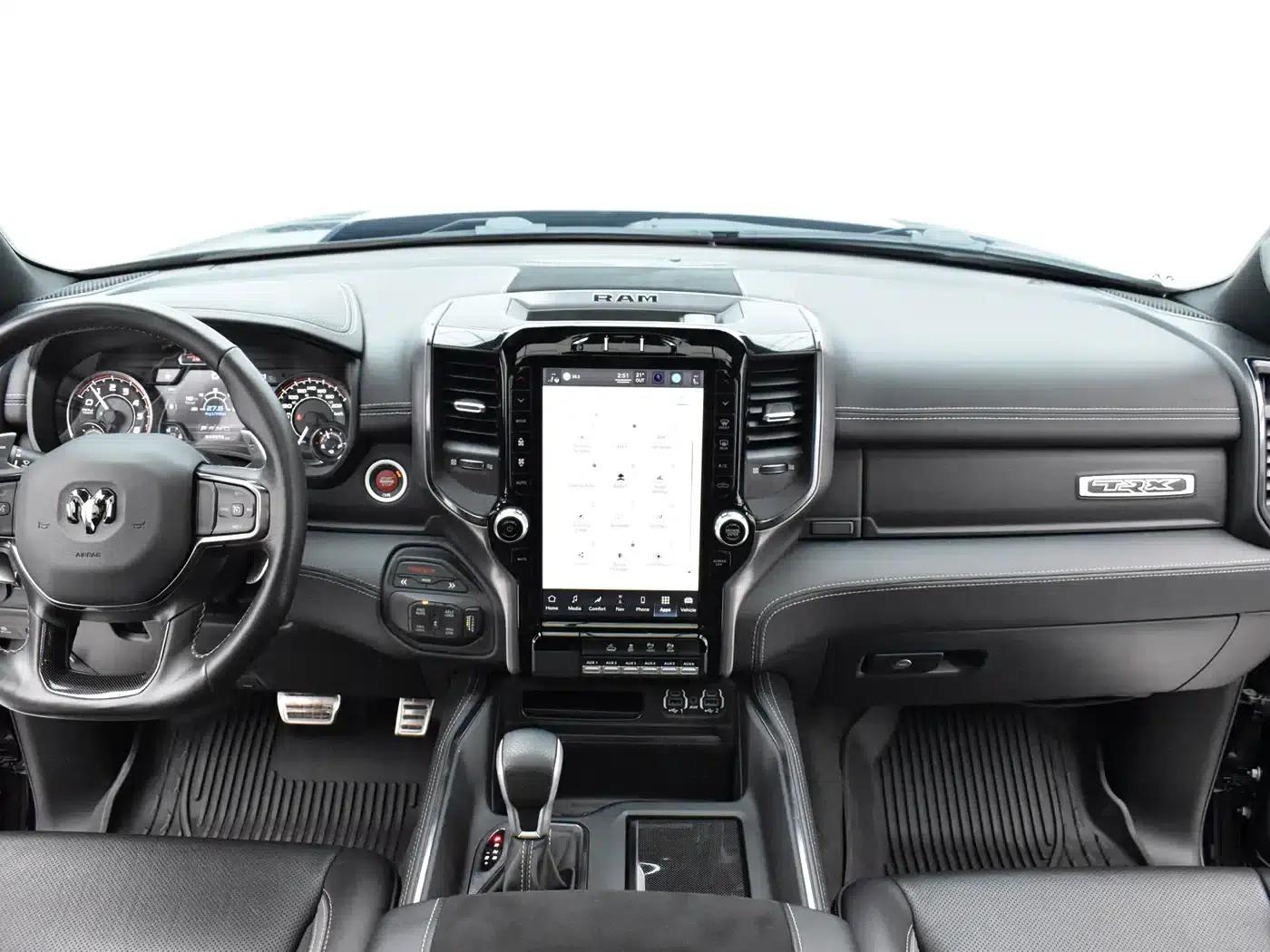 RAM Trucks Tyrannosaurus Rex 2022 6.2T Canadian Spec — миниатюра 7